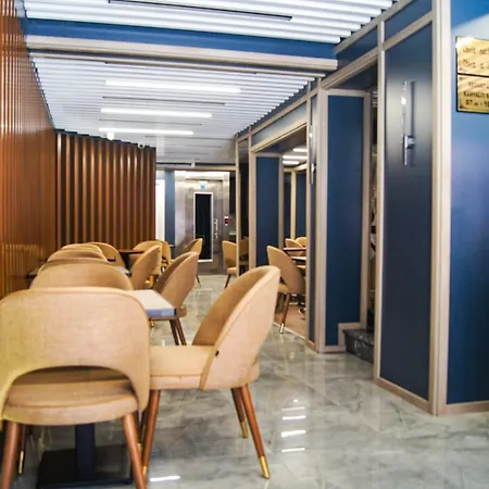 Hotel Grand