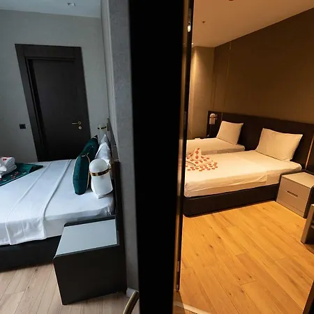 Hotel Costera *