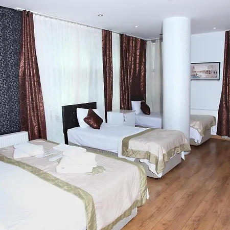 Garden Hill Hotel *