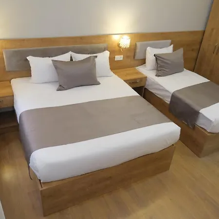 Hotel Adamantides