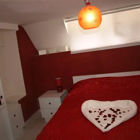 Ortakoy Suites 3*