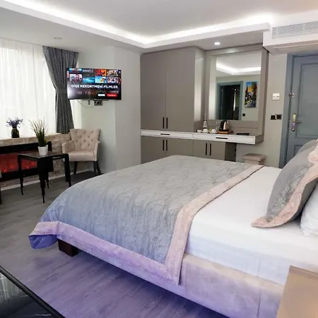 Aura Marina Hotel