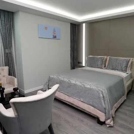 Aura Marina *