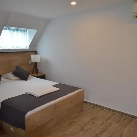 Quars Palmiye Hotel de apartamente Adalar