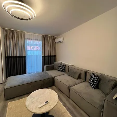 Mecidiyekoy Apartment