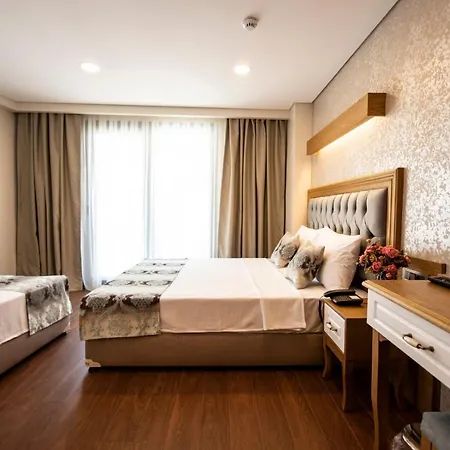 Eliza Hotel