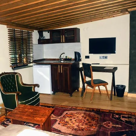 Maria Balat Aparthotel