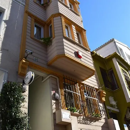 Pembe Hotel Istanbul