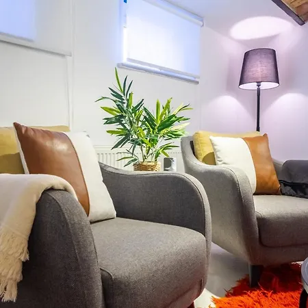Vibrant Flat 5 Minutes Walk To Istiklal In Beyoglu * Istanbul