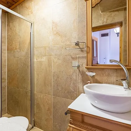 Lovely Flat Near Trendy Attractions In Balat Fatih Apartment