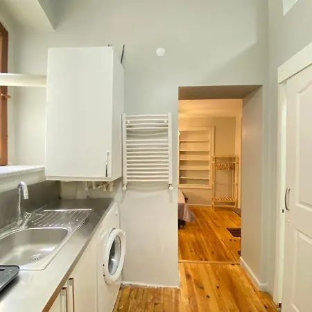 Comfortable Studio Flat In Beyoglu *