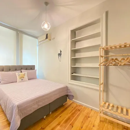 Comfortable Studio Flat In Beyoglu Apartment