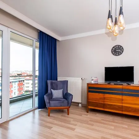 Superb Flat Close To Saw With Shared Pool In Tuzla Apartment
