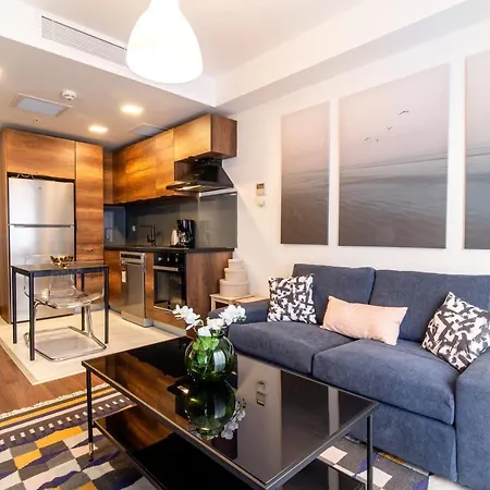 Stylish Flat With Location In Sisli Apartment *