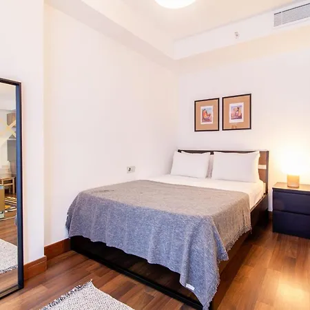 Stylish Flat With Location In Sisli *