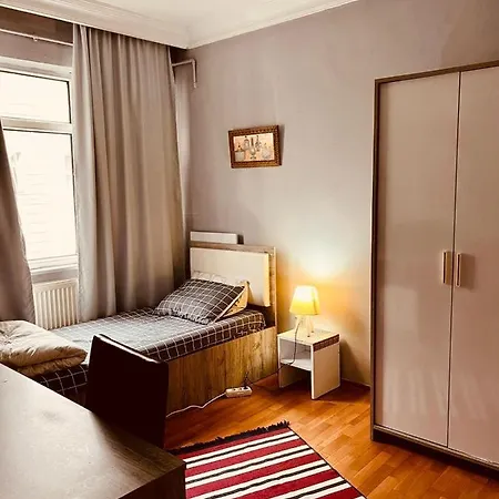 A Cozy Apartment *