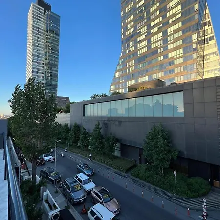 Mecidiyekoy Apartment