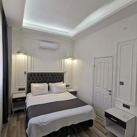 Efzen Hotel