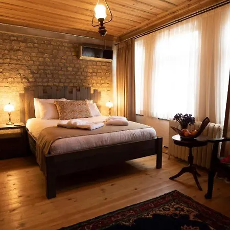 Aparthotel Maria Balat *