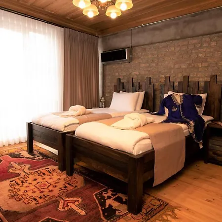 Aparthotel Maria Balat *