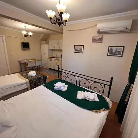 Stone Garden Apartment *