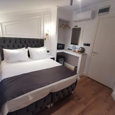 Efzen Hotel