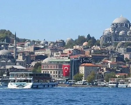 Raymond Blue Otel 3*