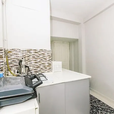 Apartment Sishane 3 *
