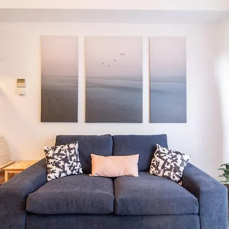 Stylish Flat With Location In Sisli *