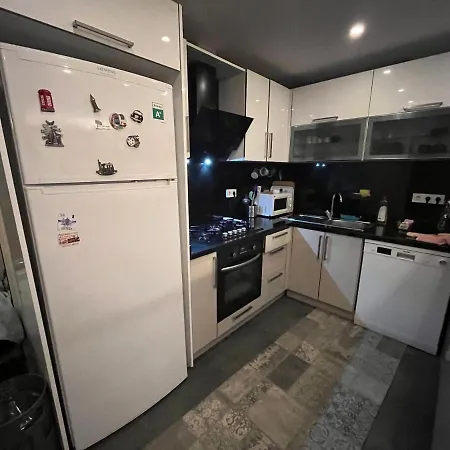 Wide Garden Flat Close To The Memoriall Hospital Hgyhomes2104 * Istanbul