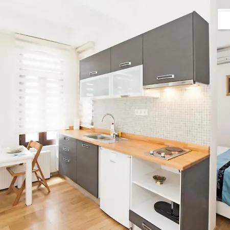 Bianco Taksim Lägenhetshotell 3*