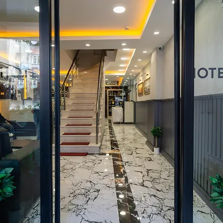 Hotel Calenberg 3*