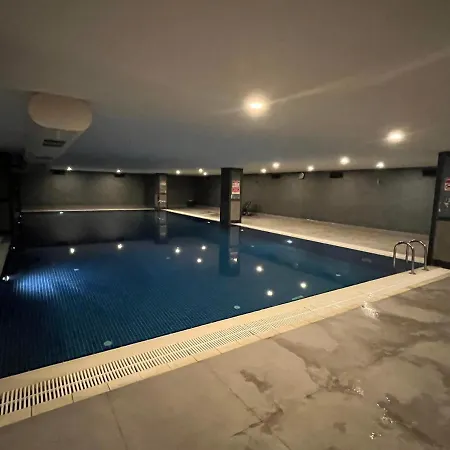 Apartment Luxury With Pool In The Center Of Istanbul