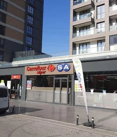 Distinctive Apartment
