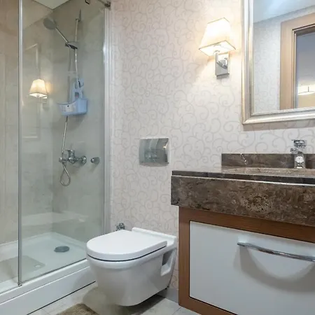 Luxurious Flat With City View In Maslak Apartment *