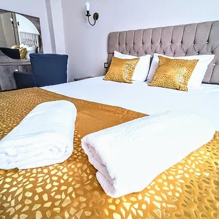 Deniz Taksim Hotel *