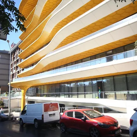 Apartment Luxury 1-bedroom In Taksim