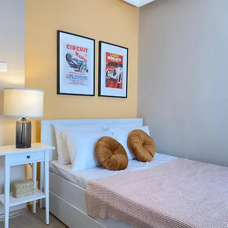 Chic Flat Near Shopping Malls In Sisli