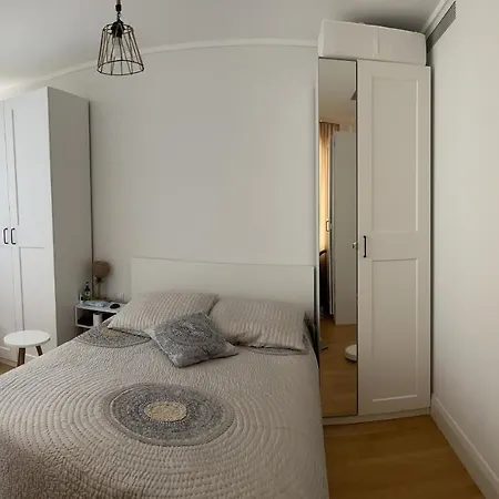 Apartment Luxury With Pool In The Center Of
