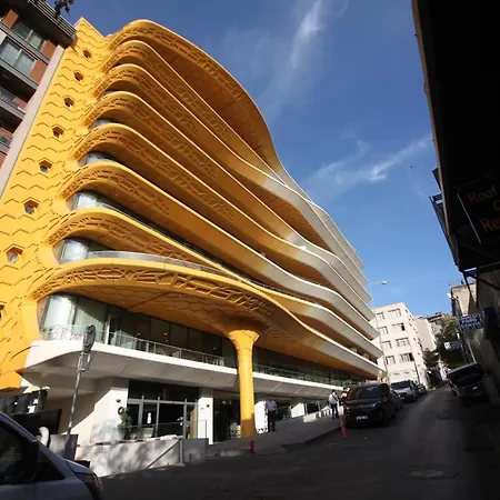 Luxury 1-bedroom In Taksim Apartment *