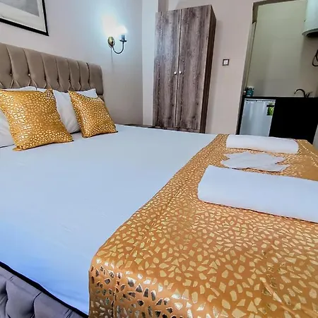Deniz Taksim Hotel