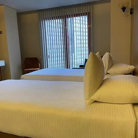 Ak Apartment *