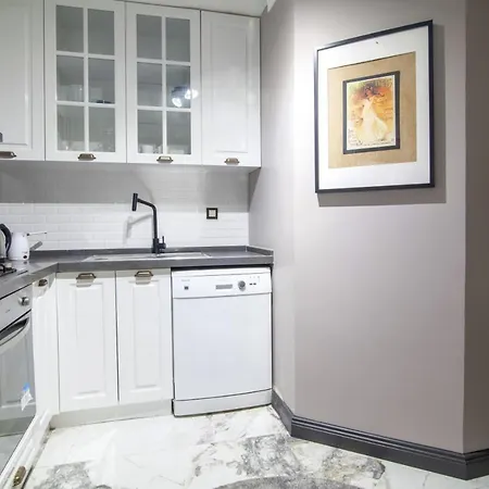 Comfy Apartment *