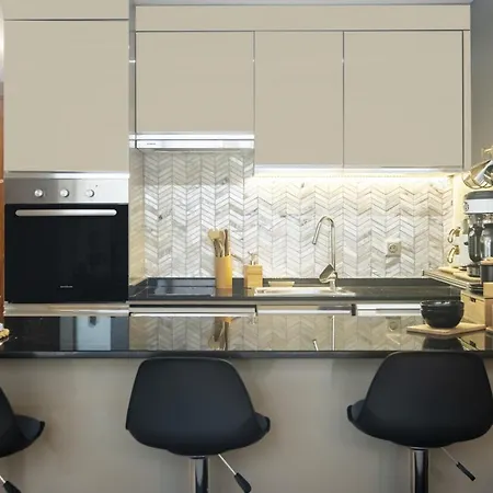 Modern Studio Flat In Kartal
