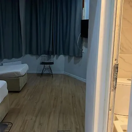 Aparthotel Ryn Prestij