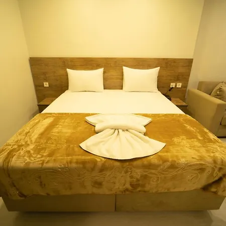 Hotel Zin 3*