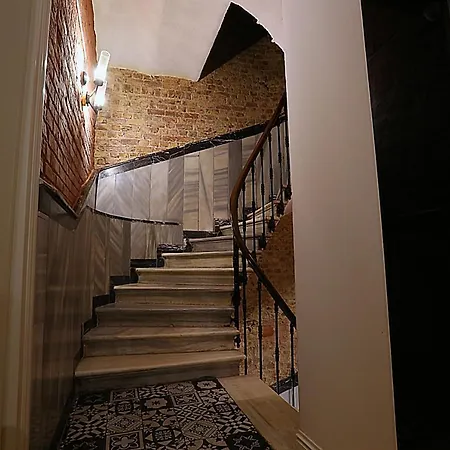 Kamilbey Taksim 3*