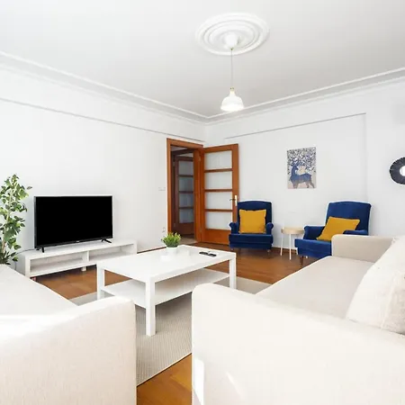 Centrally Located Sleek And Modern Flat In Sisli *