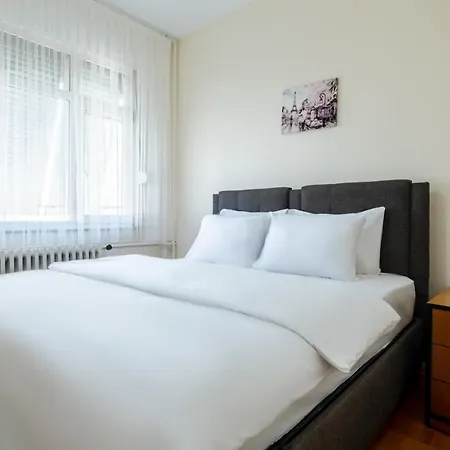Cozy Flat Near Bagdat Street In Suadiye Apartment Istanbul