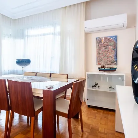 Apartment Cozy Flat Near Bagdat Street In Suadiye *